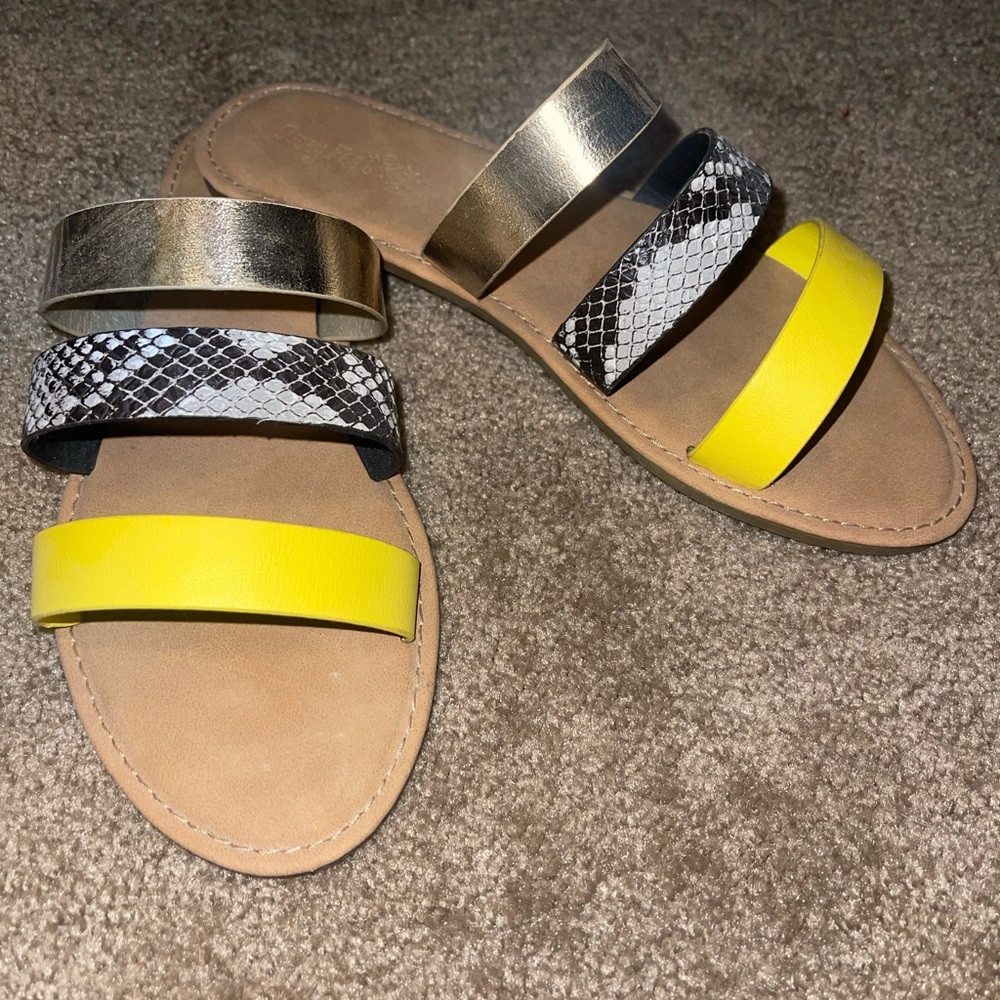 8.5 Sunny Feet